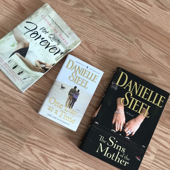 3 D.S. BOOKS - Picture 3 of 8